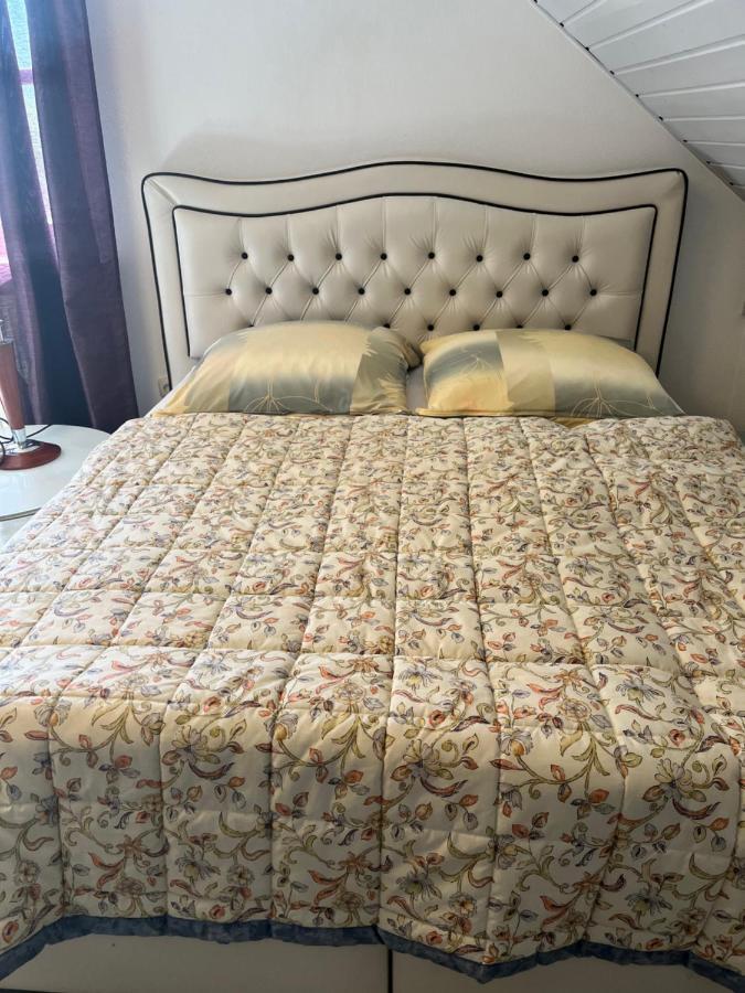 Zimmer Zum Wohlfuehlen Eching  외부 사진