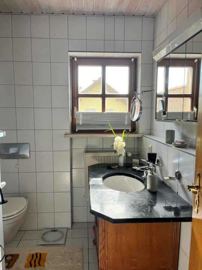 Zimmer Zum Wohlfuehlen Eching  외부 사진